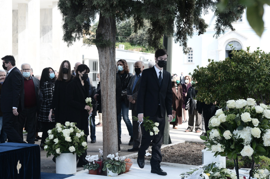 Φώφη Γεννηματά: Στο Α’ Νεκροταφείο τελέστηκε το 40ήμερο μνημόσυνο