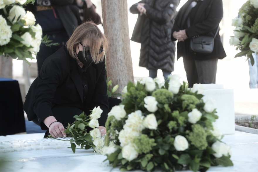 Φώφη Γεννηματά: Στο Α’ Νεκροταφείο τελέστηκε το 40ήμερο μνημόσυνο
