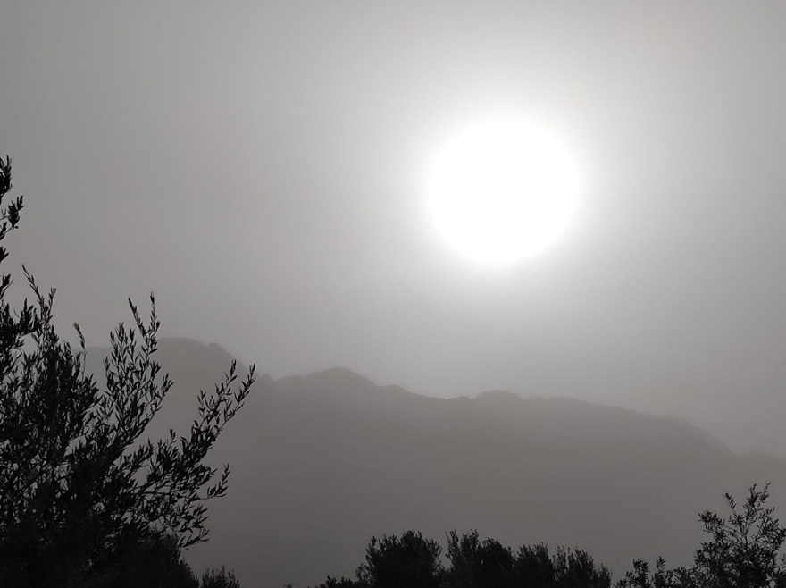 Η αφρικανική σκόνη «έπνιξε» την Κρήτη - Δείτε φωτογραφίες