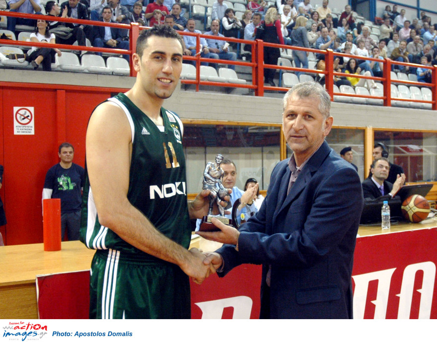 Δήμος Ντικούδης : «Η Εθνική είναι η υπέρτατη περηφάνια στη νίκη και η μελαγχολία στην ήττα!»