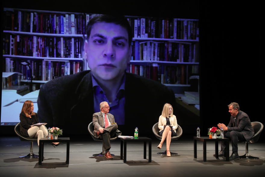 Η ιστορία της Ιωάννας Παλιοσπύρου έγινε αφορμή για μια συζήτηση για τη βία - Δείτε φωτογραφίες