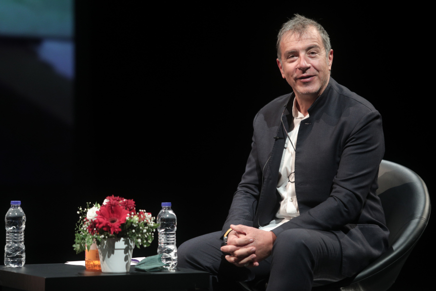 Η ιστορία της Ιωάννας Παλιοσπύρου έγινε αφορμή για μια συζήτηση για τη βία - Δείτε φωτογραφίες