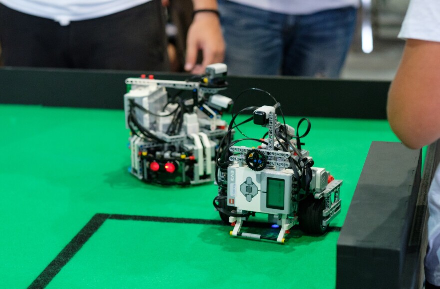 H Ελλάδα με διακρίσεις στην Παγκόσμια Ολυμπιάδα Ρομποτικής 2021