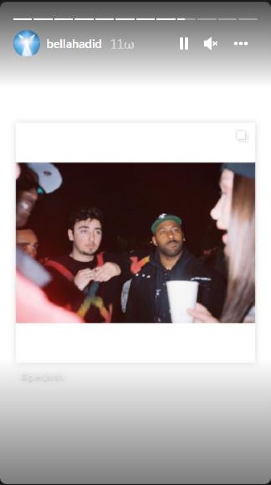 Μπέλα Χαντίντ: H σπαρακτική ανάρτηση για τον θάνατο του σχεδιαστή, Virgil Abloh και τα κοινά στιγμιότυπα στο Instagram