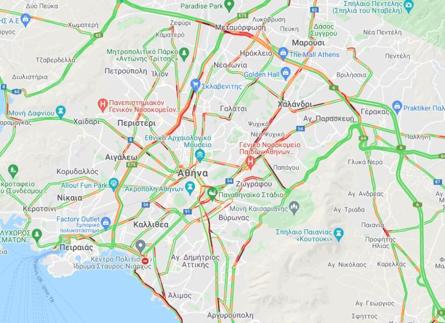 Κίνηση στους δρόμους: Δείτε πού υπάρχει μποτιλιάρισμα τώρα