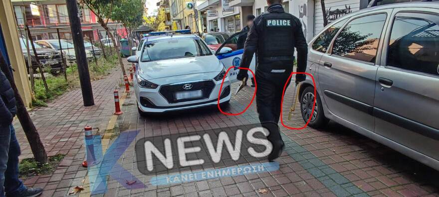 Κατερίνη: 45χρονος απείλησε 48χρονο με τσεκούρι και πριόνι στη μέση του δρόμου