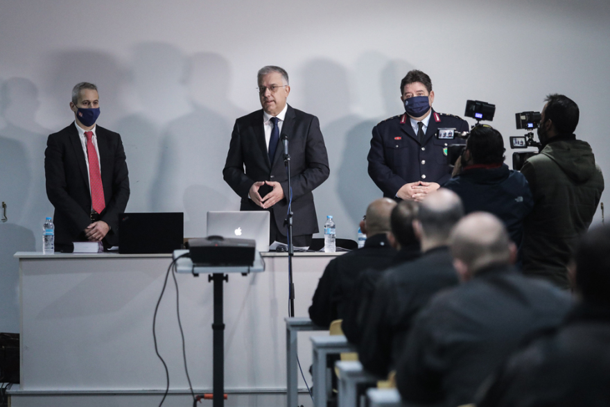 Επέστρεψαν στα θρανία 2.500 αστυνομικοί της ΔΙΑΣ -Τι περιλαμβάνει η μετεκπαίδευση