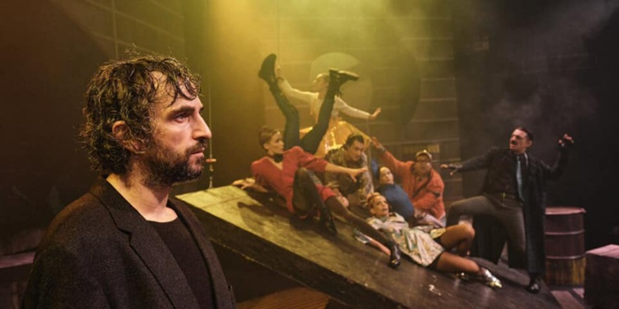 Αιμίλιος Χειλάκης: Με ιντριγκάρει ο αδίστακτος και εξουσιομανής «Ακύλας Μεγαρίτης»