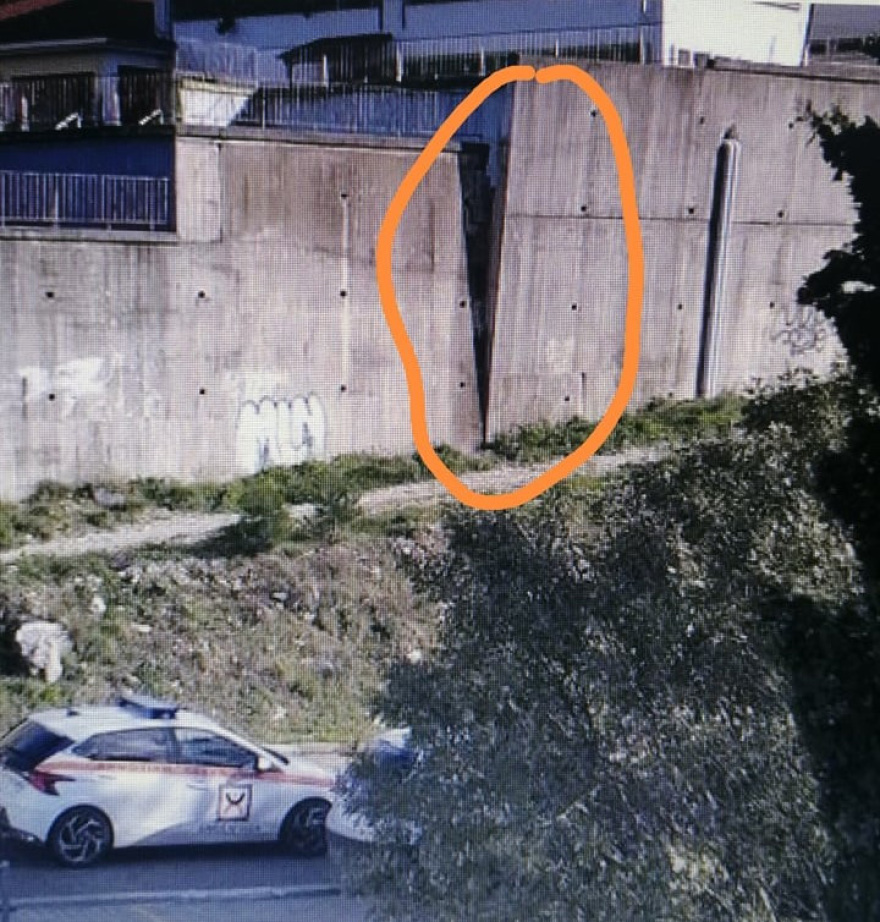 Κακοκαιρία - Άρτα: Στον… αέρα πτέρυγα δημοτικού σχολείου - Δείτε φωτογραφίες