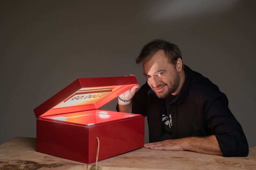 Ο ALPHA στην κορυφή στους πίνακες τηλεθέασης και το Νοέμβριο