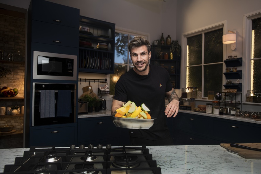 Ο ALPHA στην κορυφή στους πίνακες τηλεθέασης και το Νοέμβριο