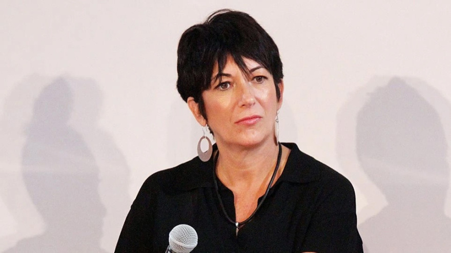 Υπόθεση Επστάιν: Θα «κελαηδήσει» ονόματα  η Γκισλέιν Μάξγουελ για να μειώσει την ποινή της; 