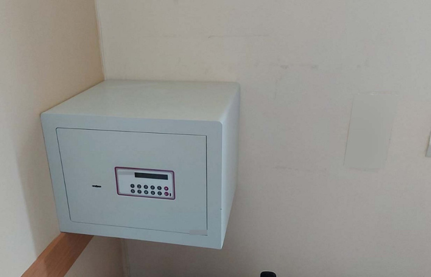 Κύκλωμα παράνομων ελληνοποιήσεων: Τα «μπλε», τα  «βιβλιαράκια» και ο τζίρος εκατομμυρίων 