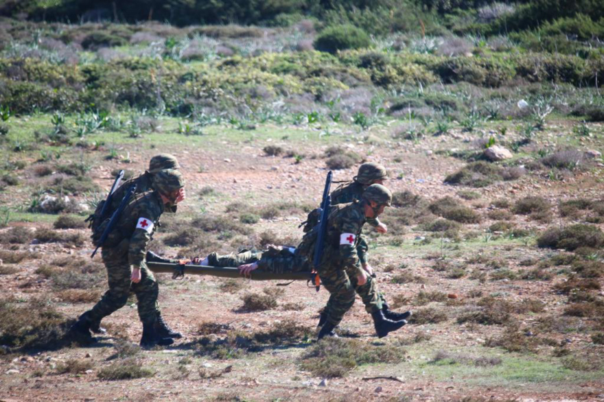 Φλώρος από τη Ρόδο: Οι Ένοπλες Δυνάμεις είναι εδώ γιατί υπάρχει απειλή