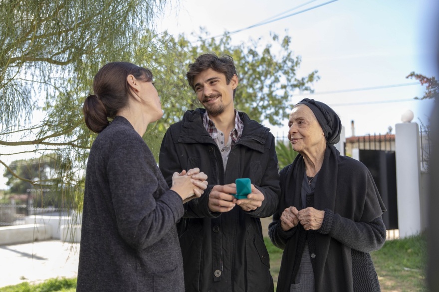 «Σασμός»: Η Μαρίνα μαθαίνει για τις απειλές του Μαθιού εναντίον της οικογένειάς της