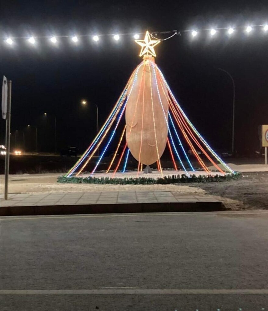 Έβαλε τα... γιορτινά της η Big Potato της Ξυλοφάγου στην Κύπρο!