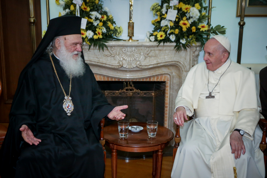 Ο Αρχιεπίσκοπος Ιερώνυμος επισκέφθηκε τον Πάπα Φραγκίσκο στην Αποστολική Νουντσιατούρα