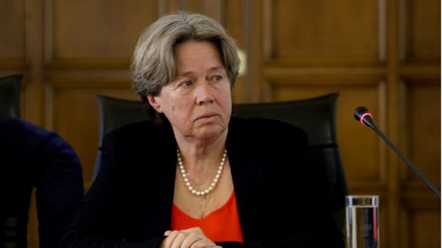 Χειροτονήθηκε ιερέας ο καθηγητής Δημήτρης Λινός, σύζυγος της επιδημιολόγου Αθηνάς Λινού