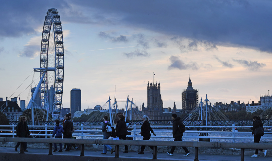 Λονδίνο: Τριακόσιες χιλιάδες Έλληνες μένουν πια στη βρετανική πρωτεύουσα