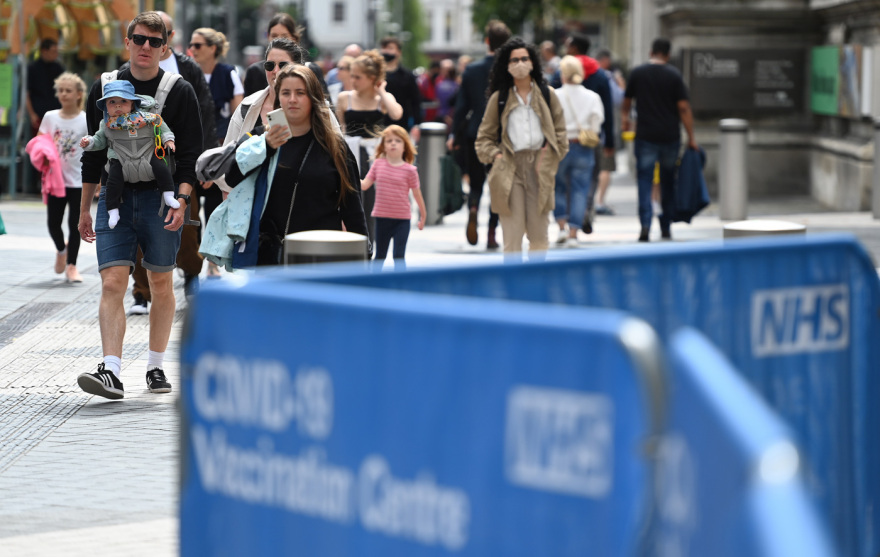 Λονδίνο: Τριακόσιες χιλιάδες Έλληνες μένουν πια στη βρετανική πρωτεύουσα