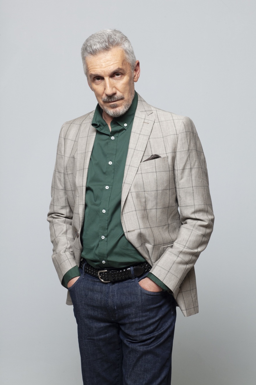 Γνωρίστε τους χαρακτήρες της σειράς «Σκοτεινή Θάλασσα»