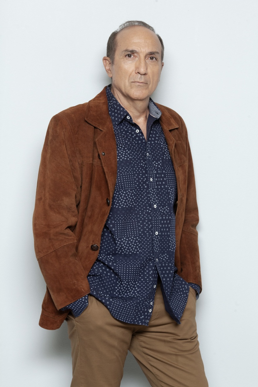 Γνωρίστε τους χαρακτήρες της σειράς «Σκοτεινή Θάλασσα»