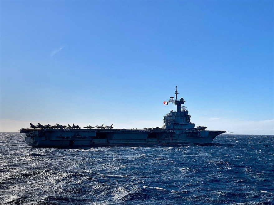 Εντυπωσιακές εικόνες από τη γαλλική πολυεθνική άσκηση «Polaris 2021» στη Δυτική Μεσόγειο