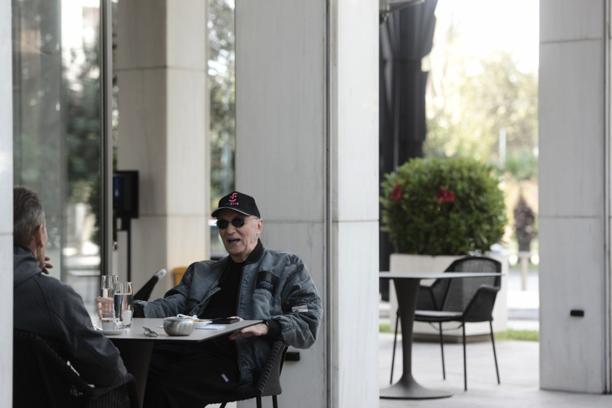 Ο Νίκος Μαστοράκης στον Δημήτρη Δανίκα: «Τα social media προκαλούν ηθική εκπόρνευση» 