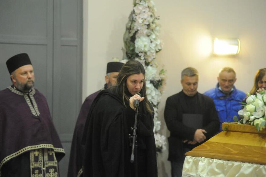 Το τελευταίο «αντίο» στον Στέβαν Γέλοβατς