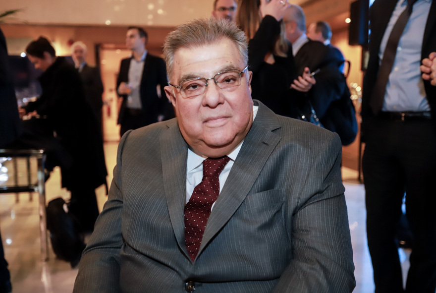 Ο Εμφιετζόγλου κάνει κόμμα: Ο Πρόδρομος που θέλει να γίνει τώρα... Μεσσίας 