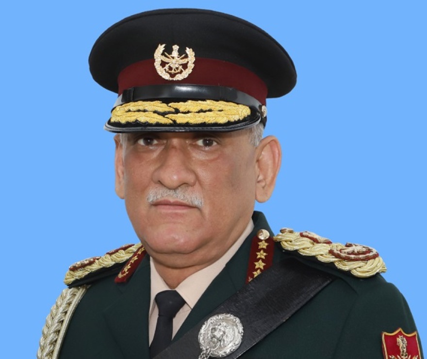 Ινδία: Συνετρίβη στρατιωτικό ελικόπτερο που μετέφερε τον αρχηγό του Επιτελείου Άμυνας - 13 νεκροί