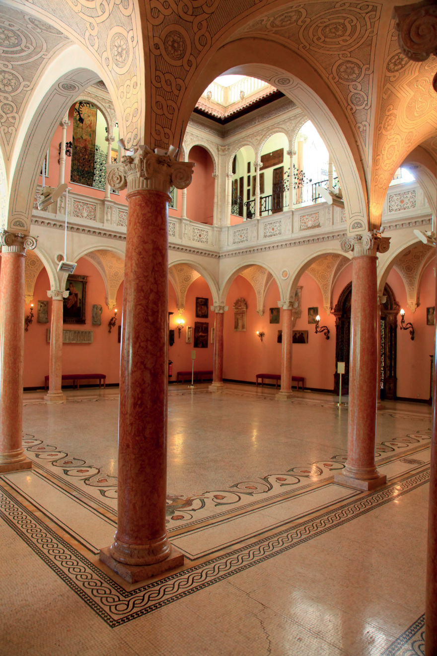 Μέσα στην έπαυλη της Βαρόνης Ρότσιλντ στη Γαλλική Ριβιέρα - Δείτε φωτογραφίες