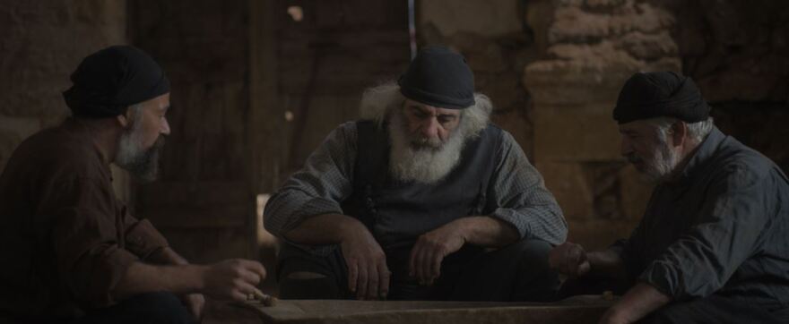 «Κομάντα και Δράκοι»: Η φιλία του Παυλή και του Στεφανή που ξεπέρασε το μίσος Δρακάκηδων και Καζάκηδων