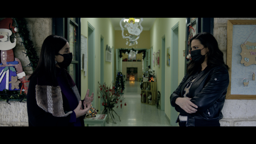 Το «MEGA STORIES» παρουσιάζει τις συγκινητικές ιστορίες ανθρώπων που έγιναν θετοί ή ανάδοχοι γονείς