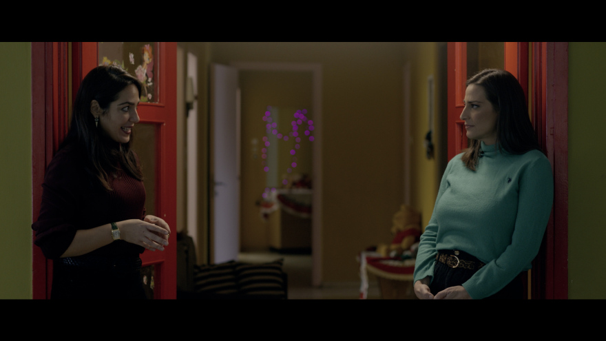 Το «MEGA STORIES» παρουσιάζει τις συγκινητικές ιστορίες ανθρώπων που έγιναν θετοί ή ανάδοχοι γονείς