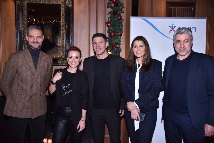 Μια ομάδα για τα Ευχοστολίδια του ΟΠΑΠ - Όλοι μαζί στηρίζουμε τα παιδιά των οργανισμών «Κιβωτός του Κόσμου» και «Το Χαμόγελο του Παιδιού»