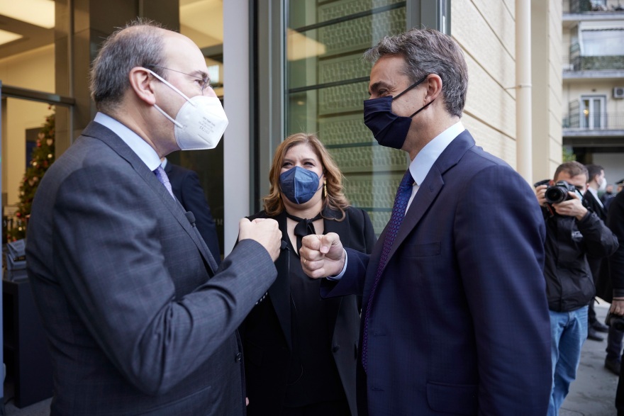 Μητσοτάκης: Πρέπει να σπάσουν τα στερεότυπα- Η καλύτερη απόδειξη είναι η Πρόεδρος της Δημοκρατίας