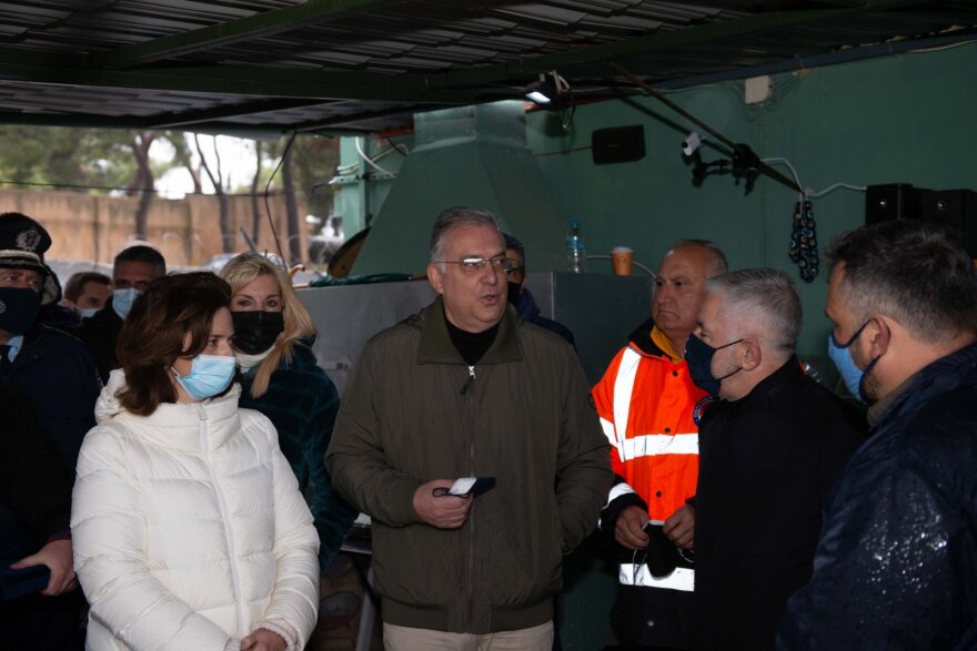 Τάκης Θεοδωρικάκος: Βράβευσε τους εθελοντές αστυνομικούς για την προστασία του Υμηττού