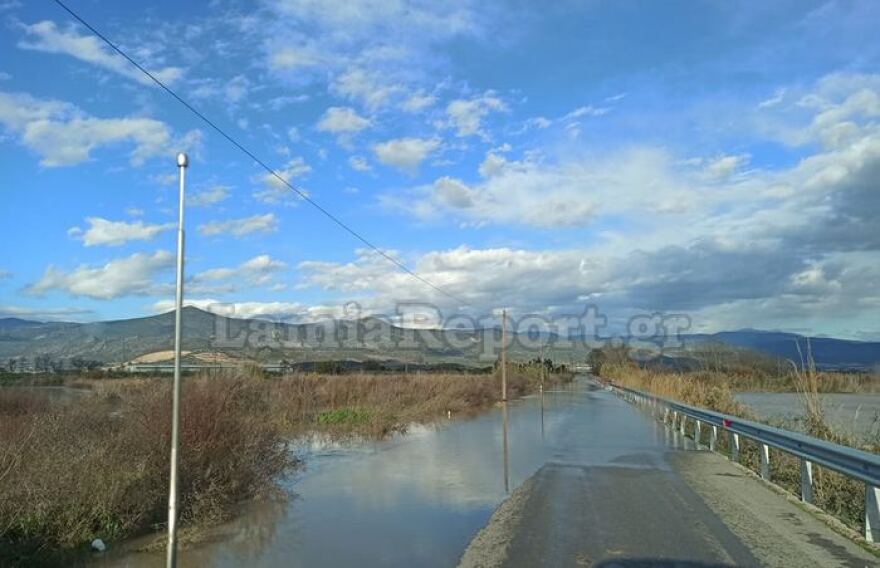 Φθιώτιδα: Επιχείρηση της 7ης ΕΜΑΚ για απεγκλωβισμό ηλεκτρολόγων από φωτοβολταϊκό πάρκο