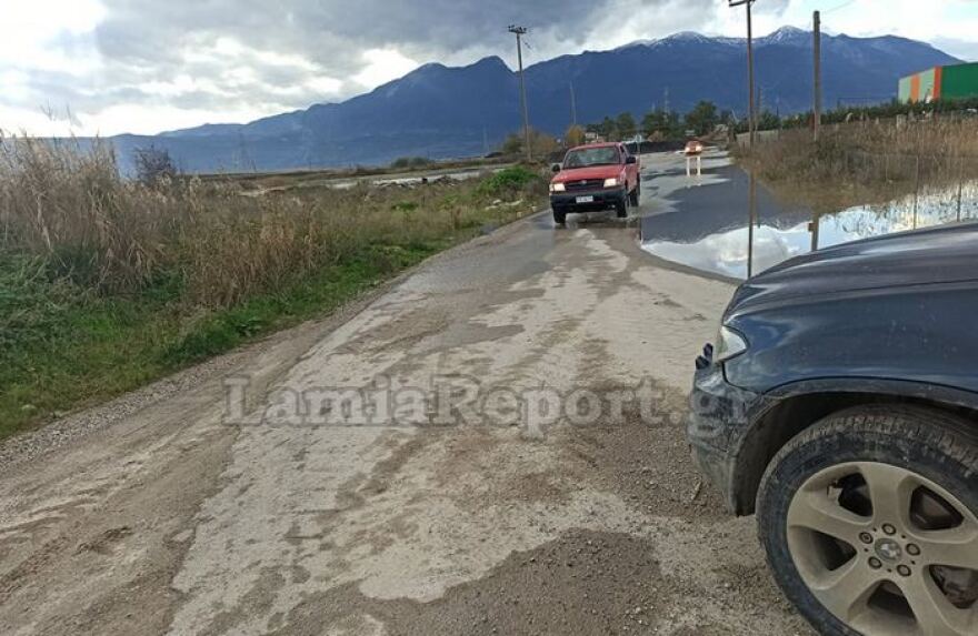 Φθιώτιδα: Επιχείρηση της 7ης ΕΜΑΚ για απεγκλωβισμό ηλεκτρολόγων από φωτοβολταϊκό πάρκο