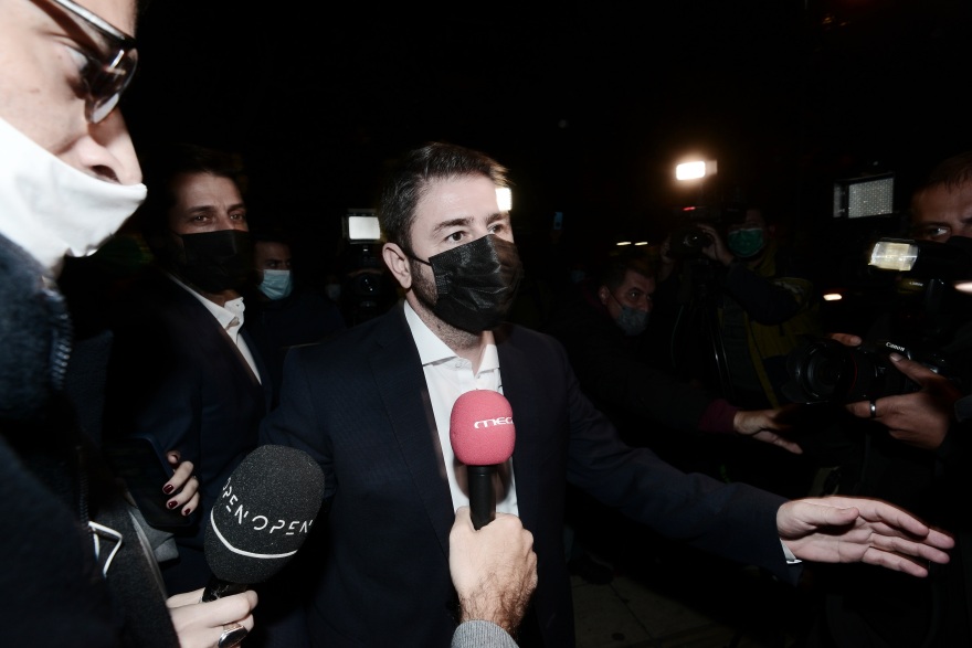 Οι επινίκειες δηλώσεις Ανδρουλάκη: Το ΠΑΣΟΚ επέστρεψε, ανοίγει μία νέα σελίδα, χωρίς νικητές και ηττημένους