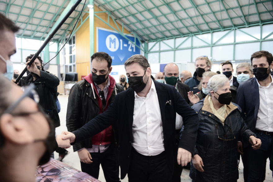 Ανδρουλάκης: Ζητώ καθαρή εντολή για να ξανακάνουμε ισχυρή και περήφανη τη δημοκρατική παράταξη