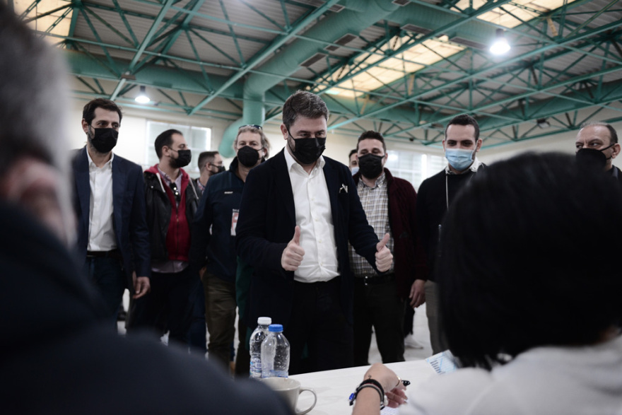 Ανδρουλάκης: Ζητώ καθαρή εντολή για να ξανακάνουμε ισχυρή και περήφανη τη δημοκρατική παράταξη