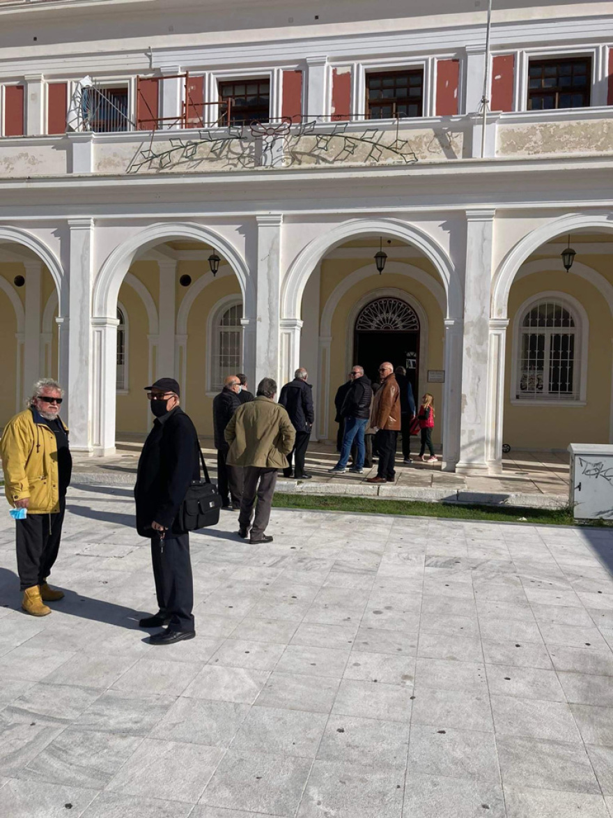 Εκλογές ΚΙΝΑΛ: Ξεπέρασαν τους 150.000 οι ψηφοφόροι έως τις 3 το μεσημέρι