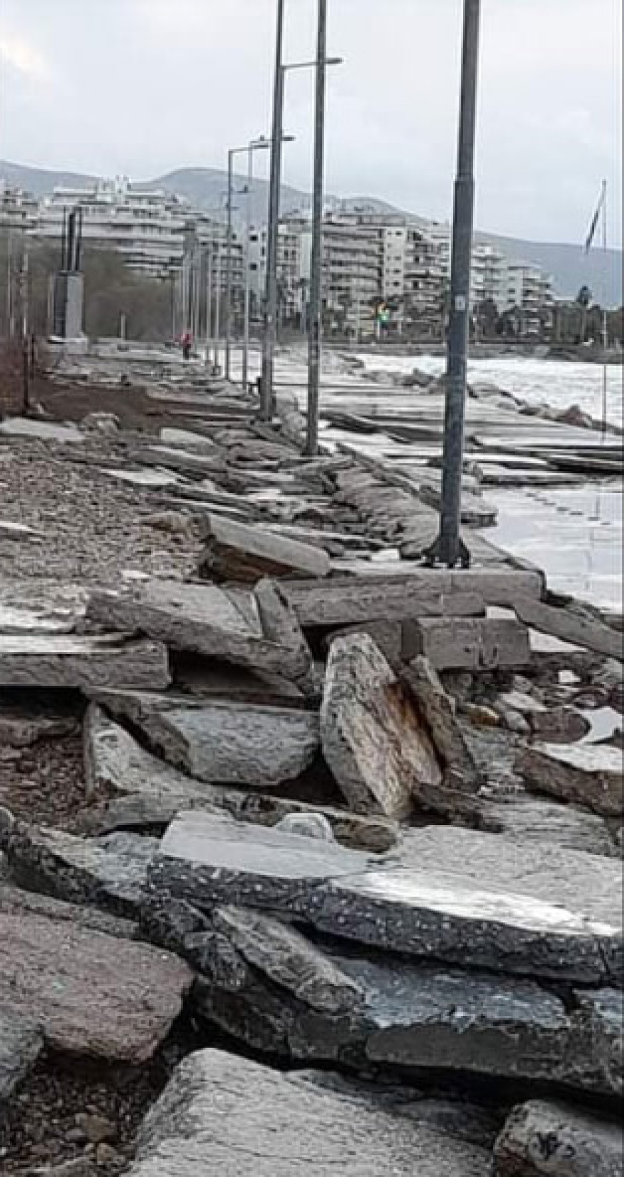 Καιρός: «Κύμα» κακοκαιρίας και σήμερα με καταιγίδες και χαλάζι - Πού θα είναι ισχυρά τα φαινόμενα