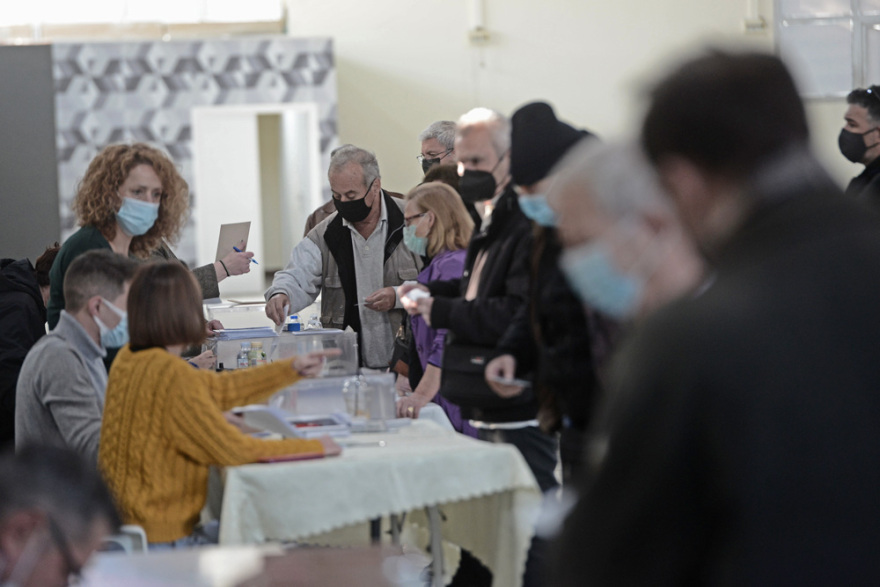 Εκλογές ΚΙΝΑΛ: Ξεπέρασαν τους 150.000 οι ψηφοφόροι έως τις 3 το μεσημέρι