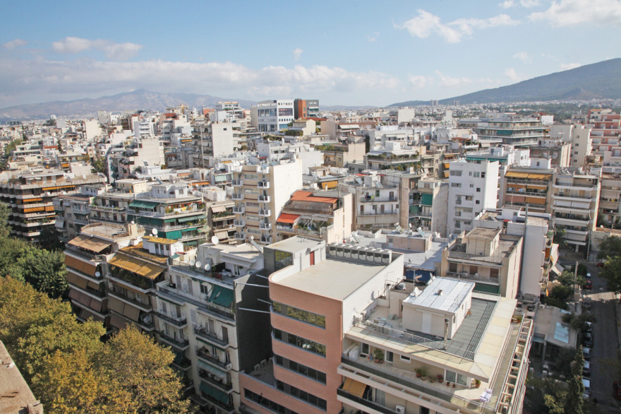 Κάτω 8% ο ΕΝΦΙΑ, καταργείται η εισφορά αλληλεγγύης σε Δημόσιο και συνταξιούχους