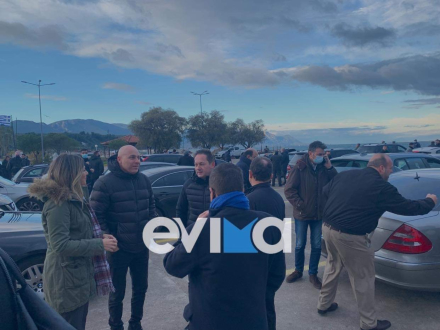 Στη Βόρεια Εύβοια ο Μητσοτάκης με το πλοίο από Αρκίτσα για το σχέδιο ανασυγκρότησης της περιοχής