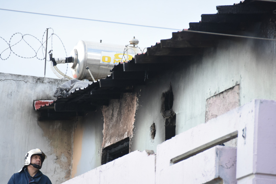 Δύο παιδιά έχασαν τη ζωή τους από φωτιά στο Καματερό