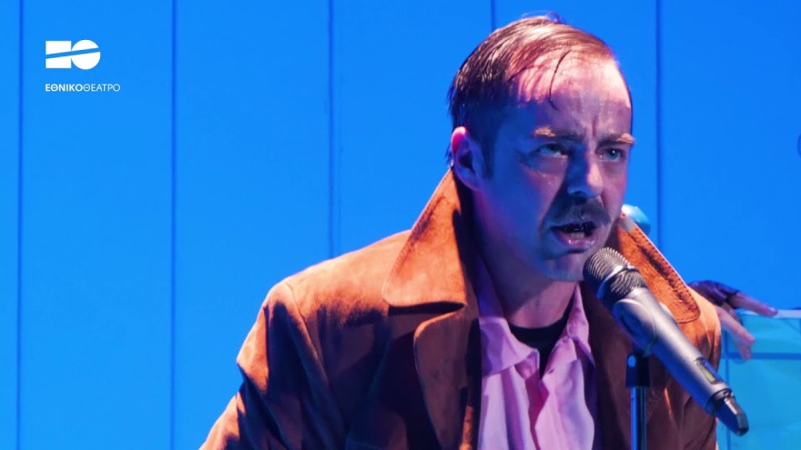 Προμηθέας Αλειφερόπουλος: Επιλέγω να παίξω έστω και για μέρος του κόσμου που έχει ανάγκη το θέατρο